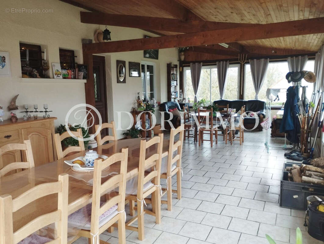 Magnifique opporunité avec très grand garage pour camping car - photo 6