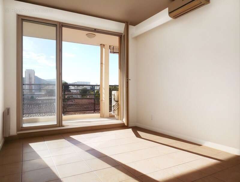 Appartement à MARSEILLE-10E