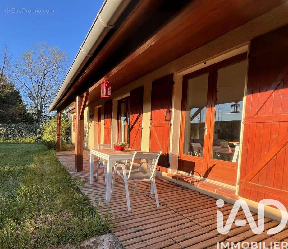 Maison 150 m² à Lescure-D'albigeois  - photo 3