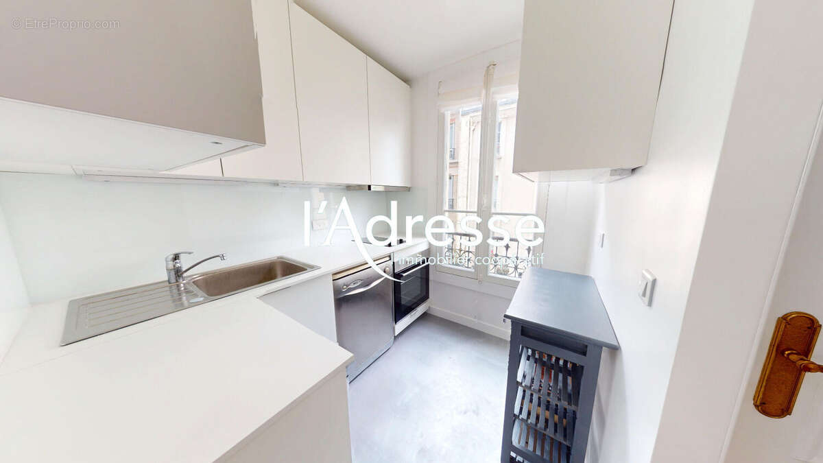 Appartement à PARIS-12E