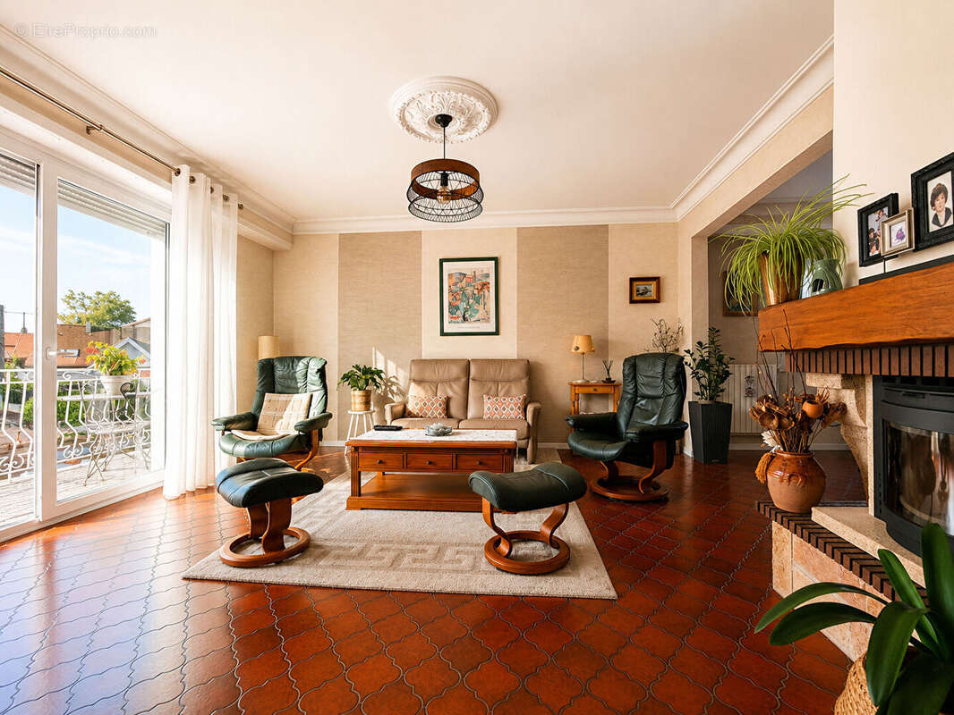 Maison 6 pièces 138 m2 - photo 4