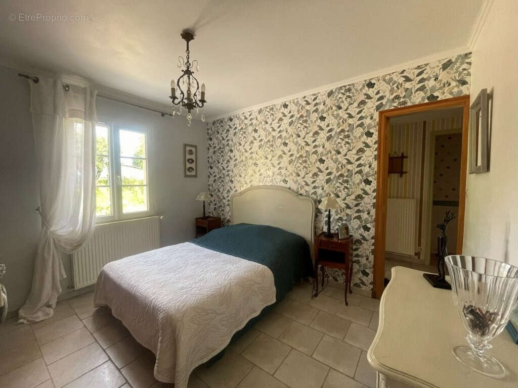 Maison à ARROU