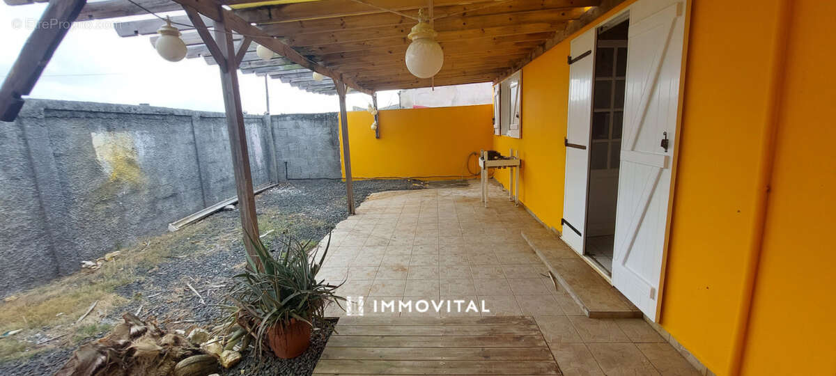 Maison t4 a vendre, centre-ville, le moule - photo 11