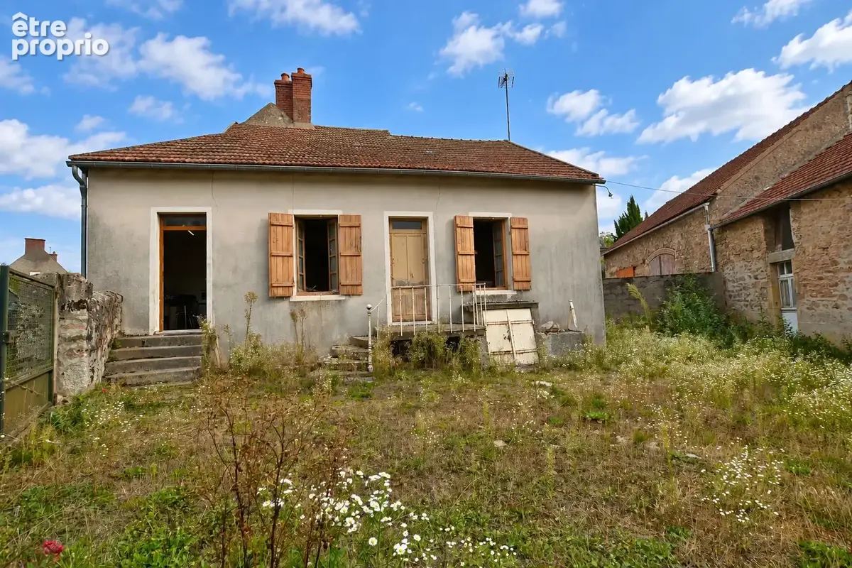 Quarré-les-tombes   maison avec dépendances et terrain - photo 2