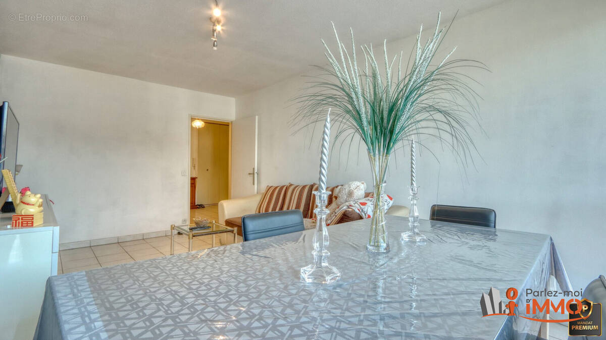 Appartement à SAINT-ETIENNE