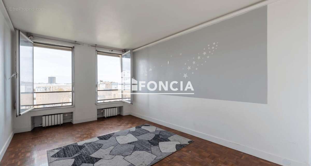 Appartement à PARIS-19E