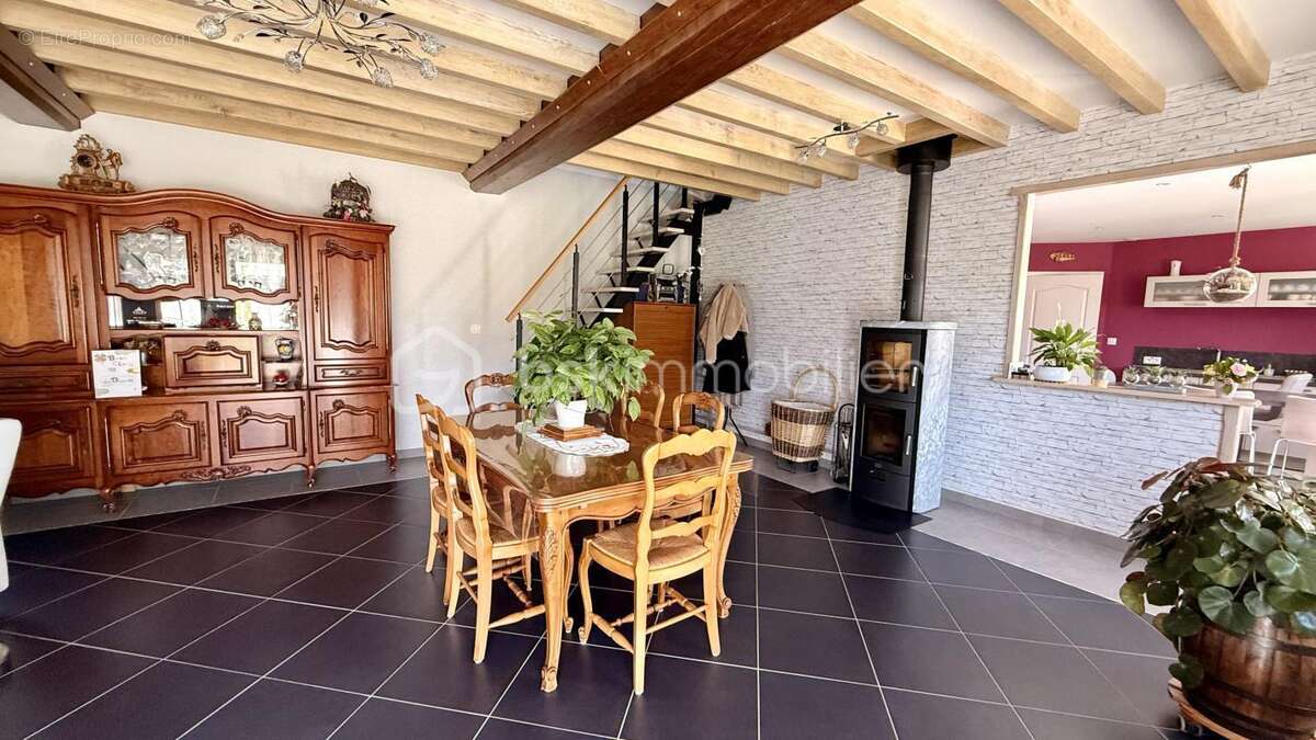 Maison à LE BENY-BOCAGE