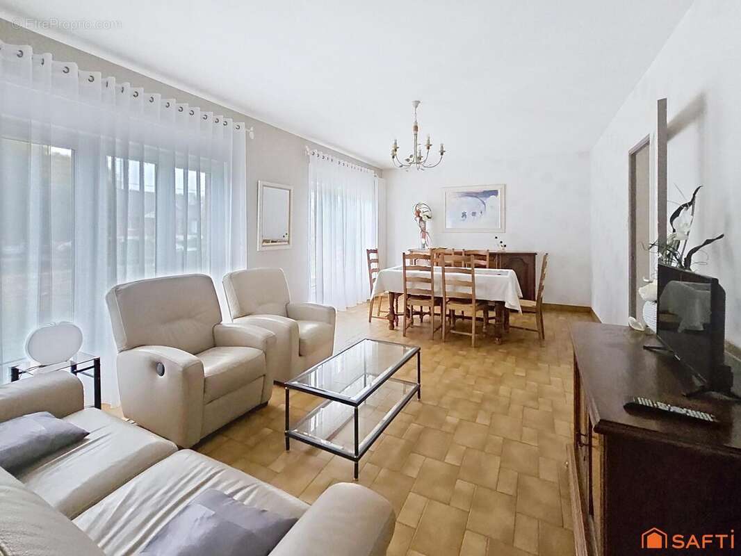 Photo 3 - Maison à SAINT-VENANT