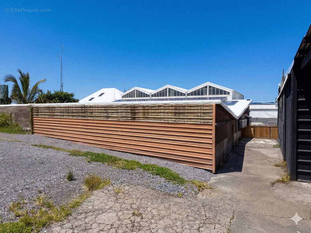 Commerce à SAINT-JOSEPH