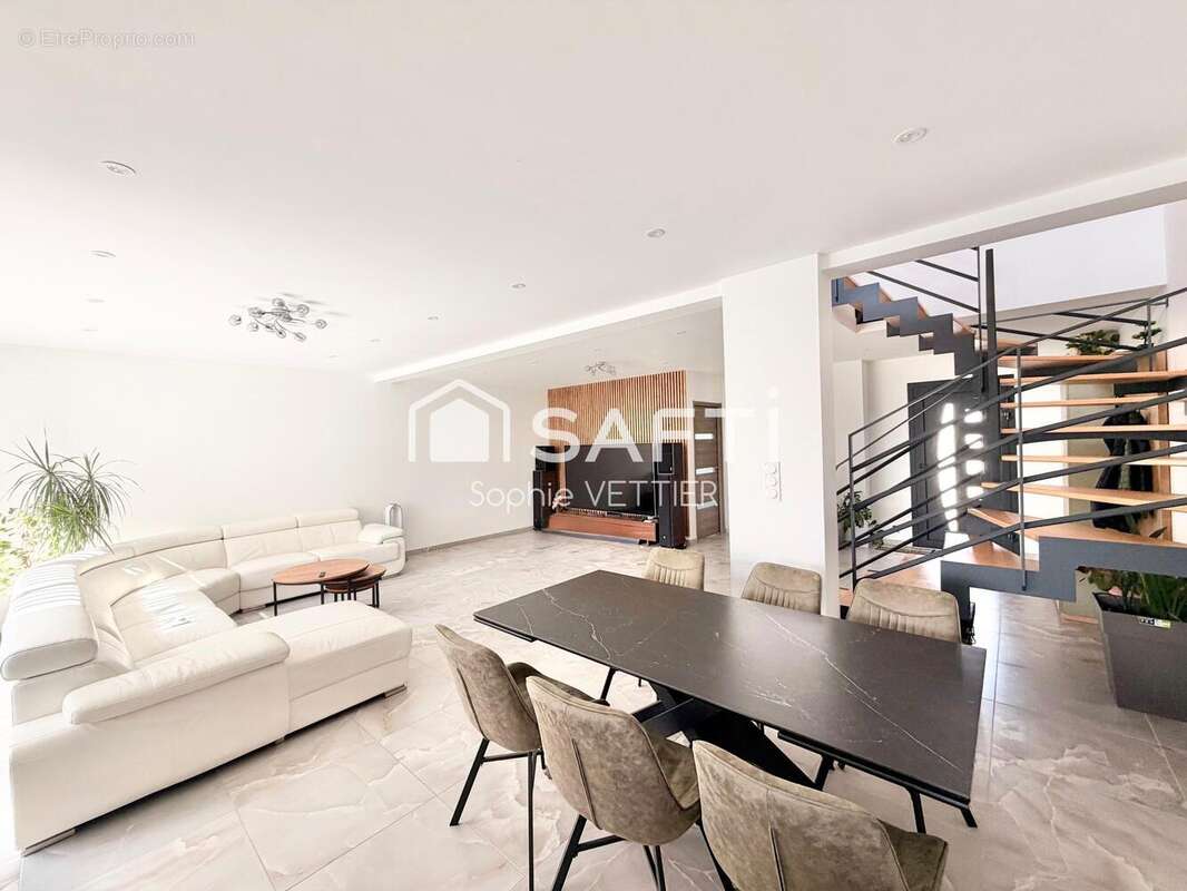 Photo 2 - Maison à VITRE