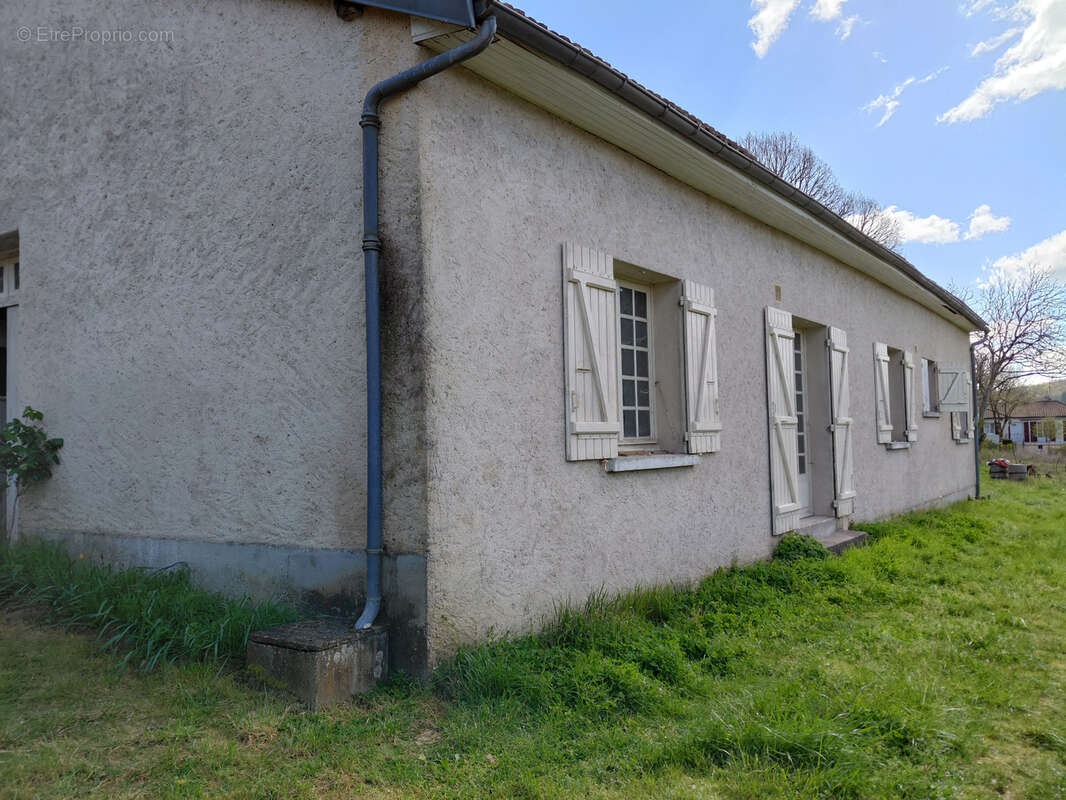 Maison à RAZAC-SUR-L'ISLE