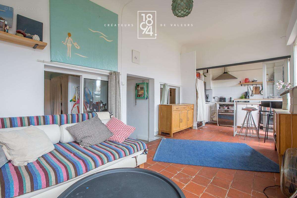 Appartement T2/3 à vendre Marseille 6ème (13006) I 50 m2 I Vue Notre Dame I Cours Pierre Puget - photo 21