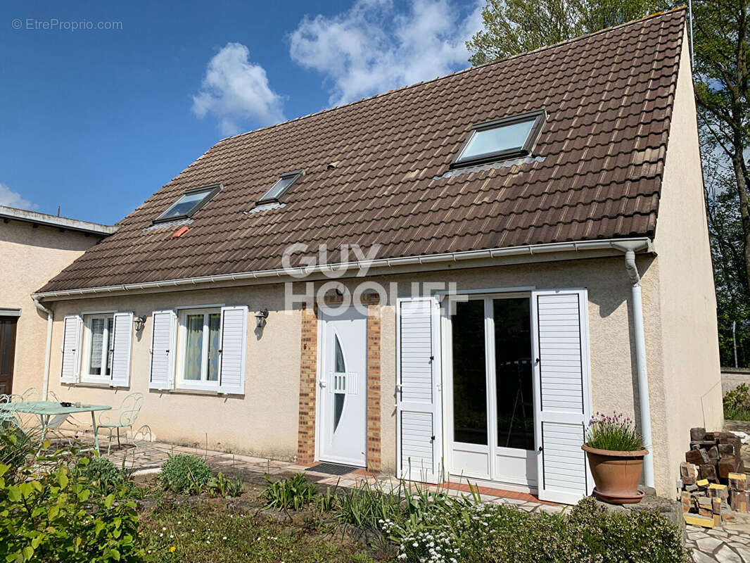 Maison à MILLY-LA-FORET