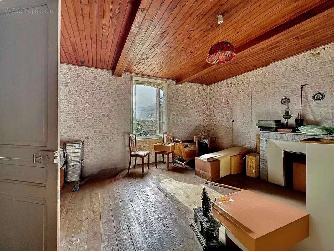 Maison à SAINT-PE-DELBOSC