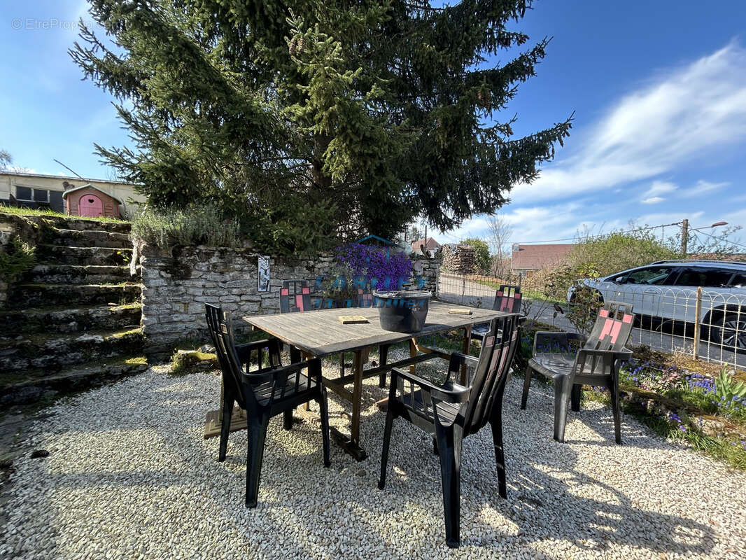 Maison 143 m2 MOIMAY - photo 2
