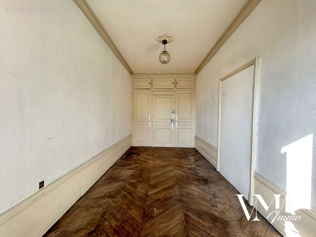 Appartement à CHESSY