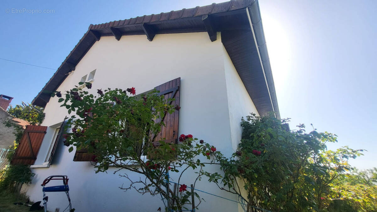 Maison à CHOUVIGNY