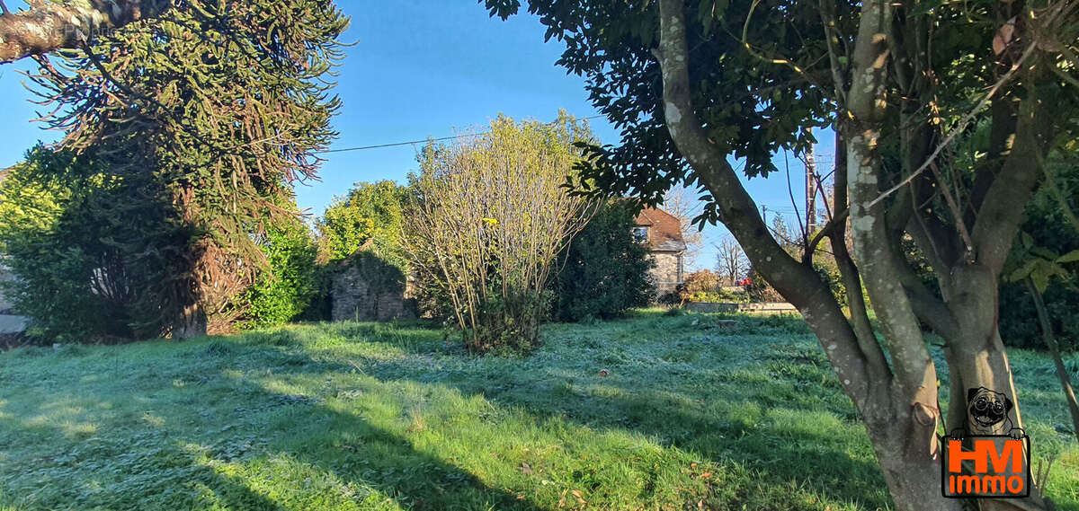 Maison à JUMILHAC-LE-GRAND