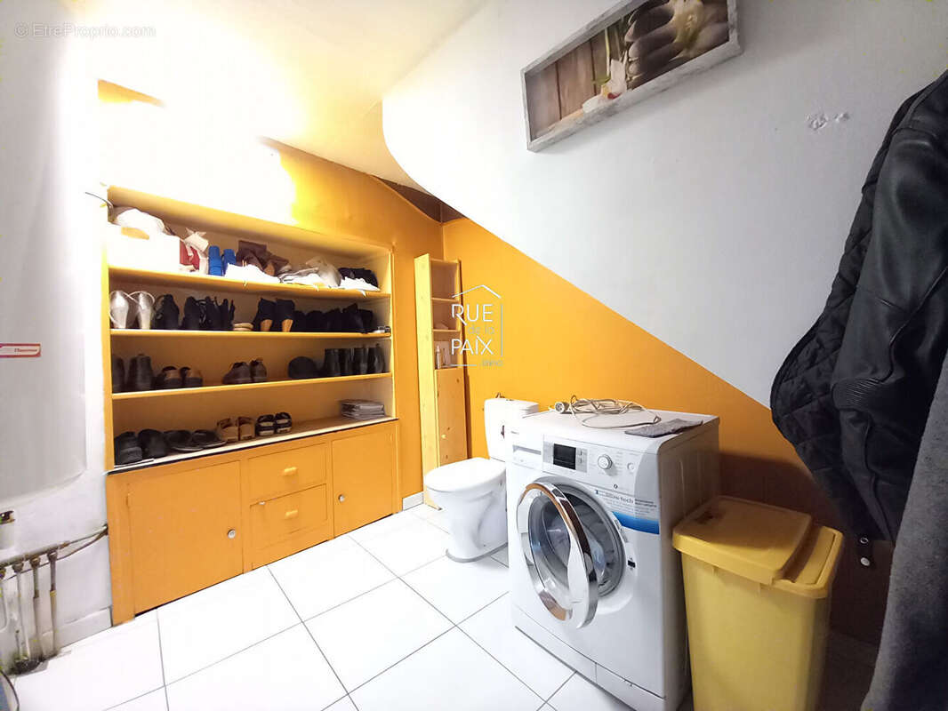 Maison à MONTS-SUR-GUESNES