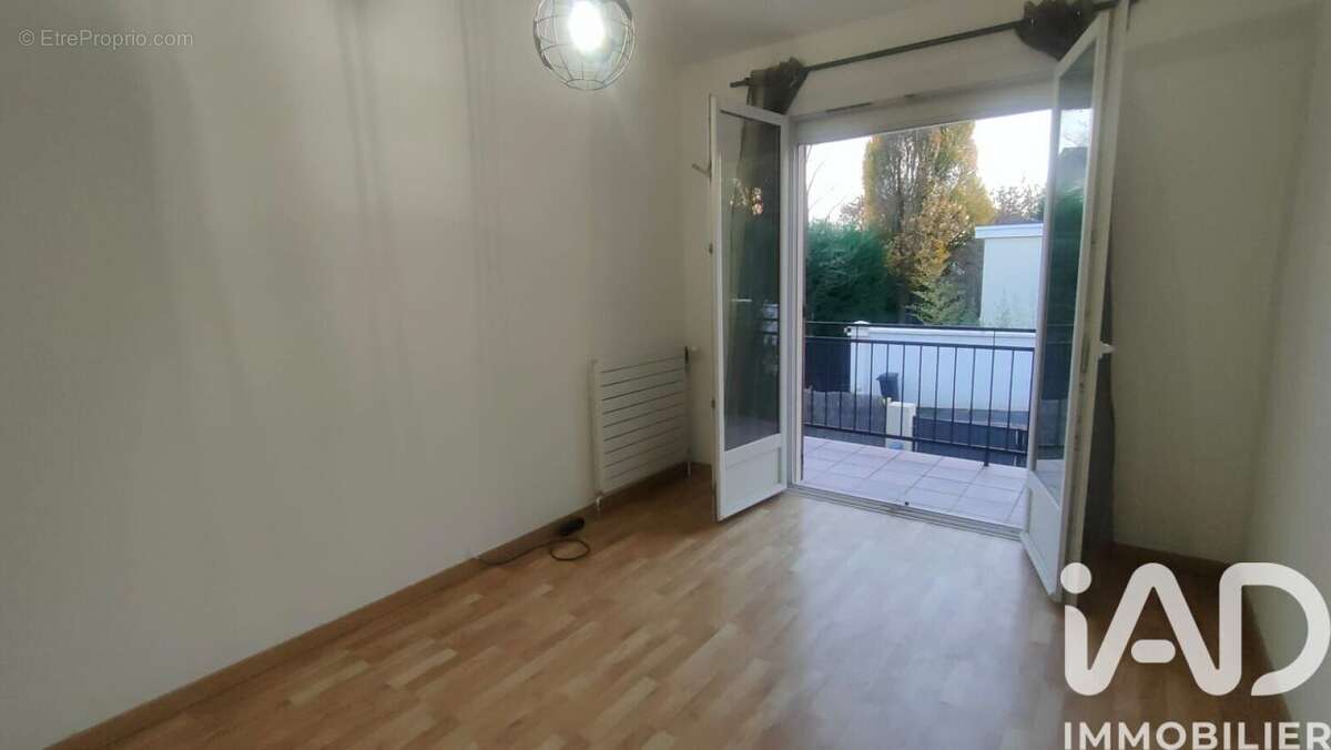 Photo 4 - Maison à VILLIERS-SUR-ORGE