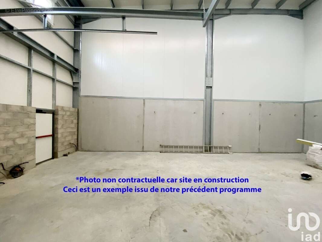 Photo 6 - Commerce à CHEVRY-COSSIGNY