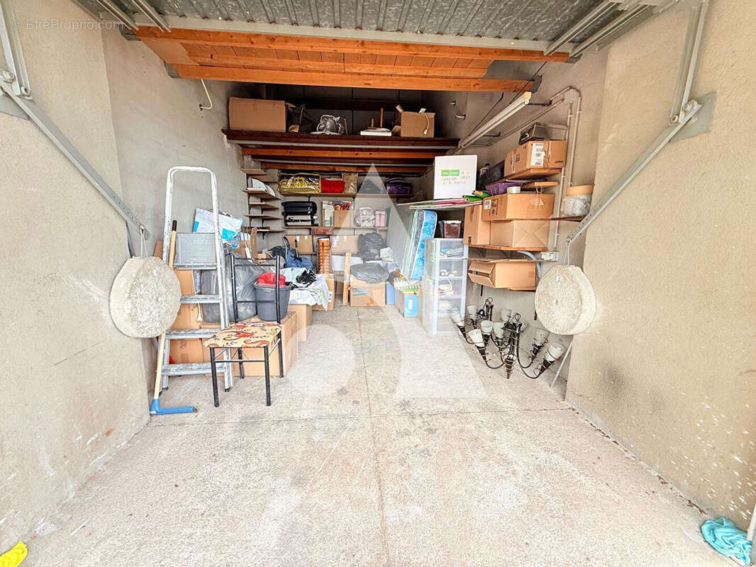 Appartement à MARSEILLE-15E