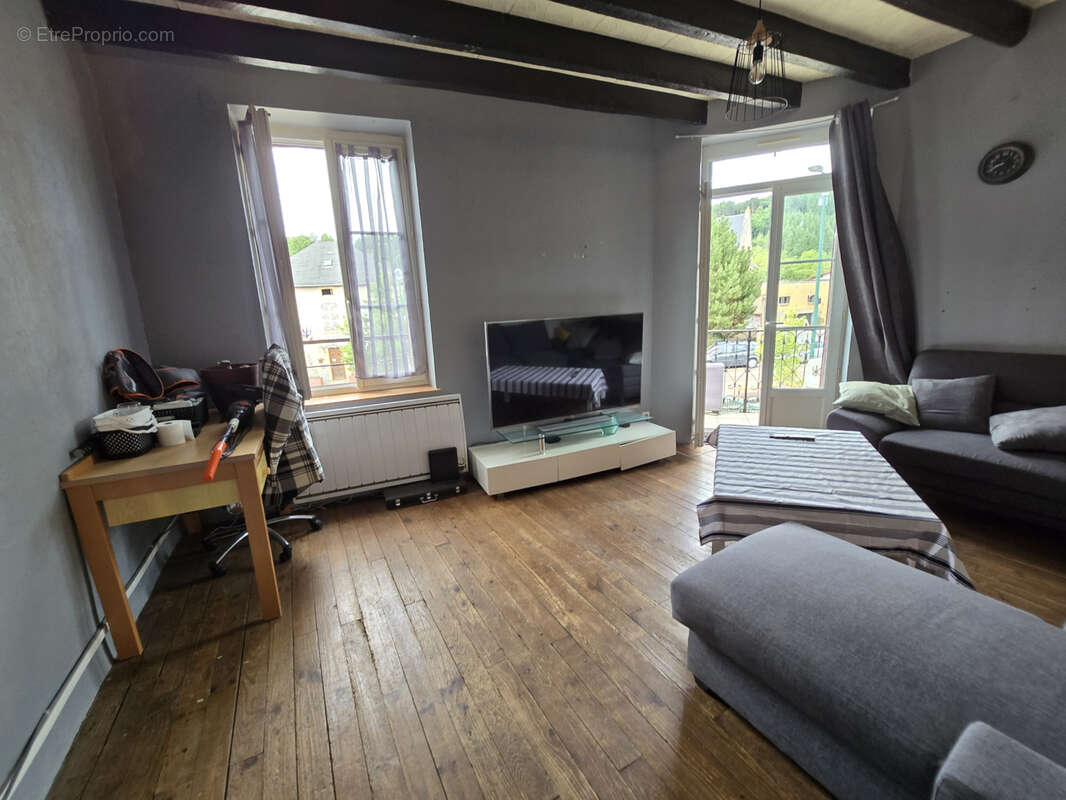 Appartement à MARIOL