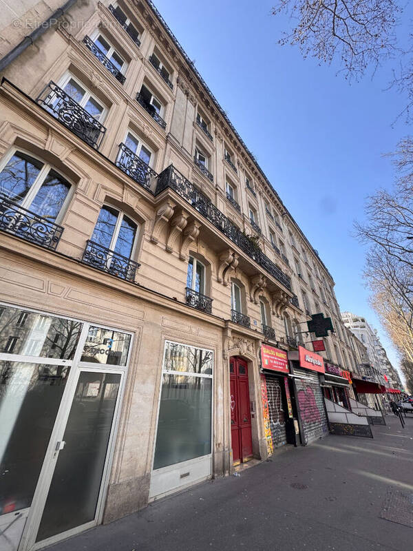 Appartement à PARIS-19E