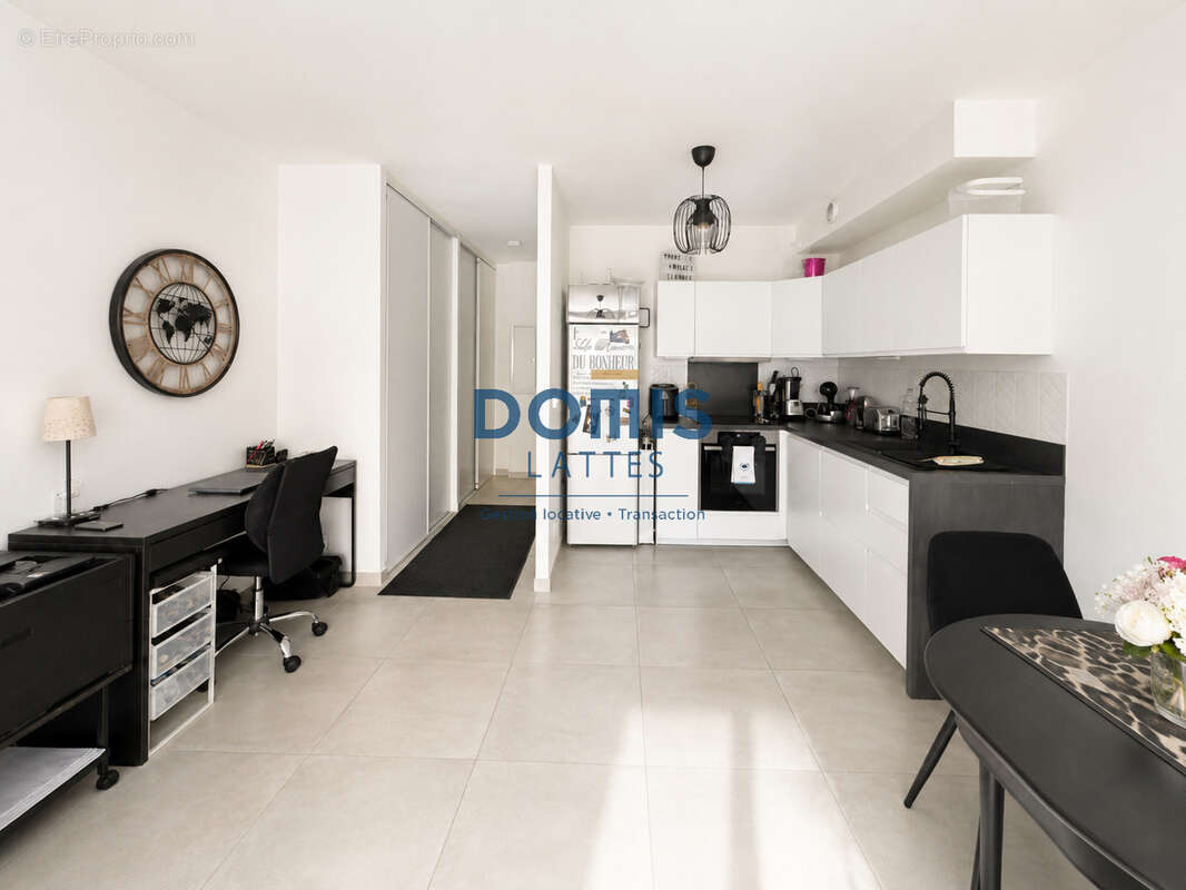Appartement à MAUGUIO