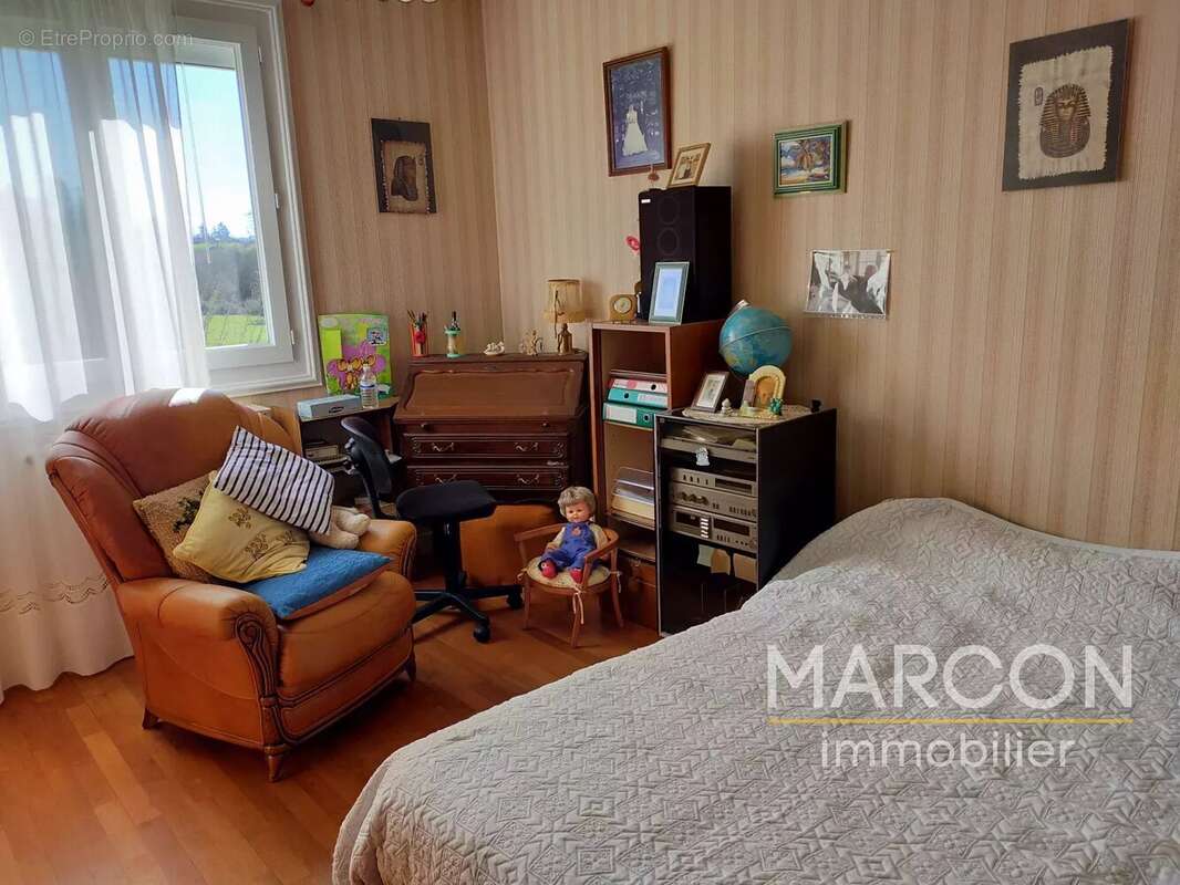 Maison à LA SOUTERRAINE