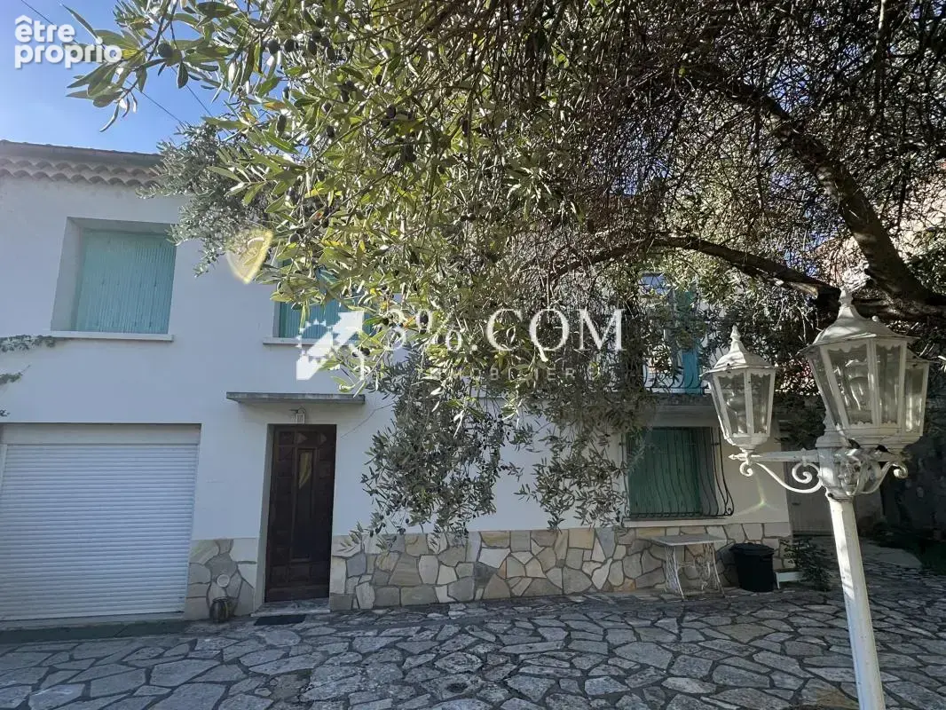 Maison de ville sur deux niveaux avec 2 garages - photo 4