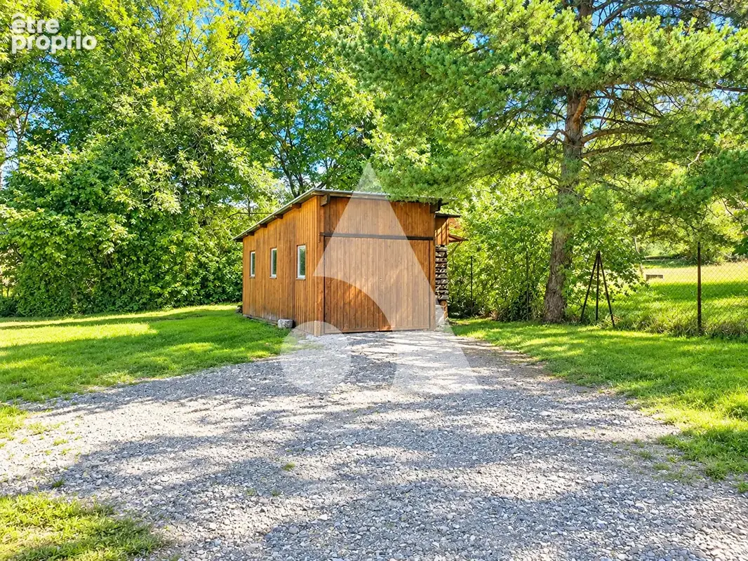 Maison avec terrain et beau potentiel - Saint-Sauveur 05200 - photo 8