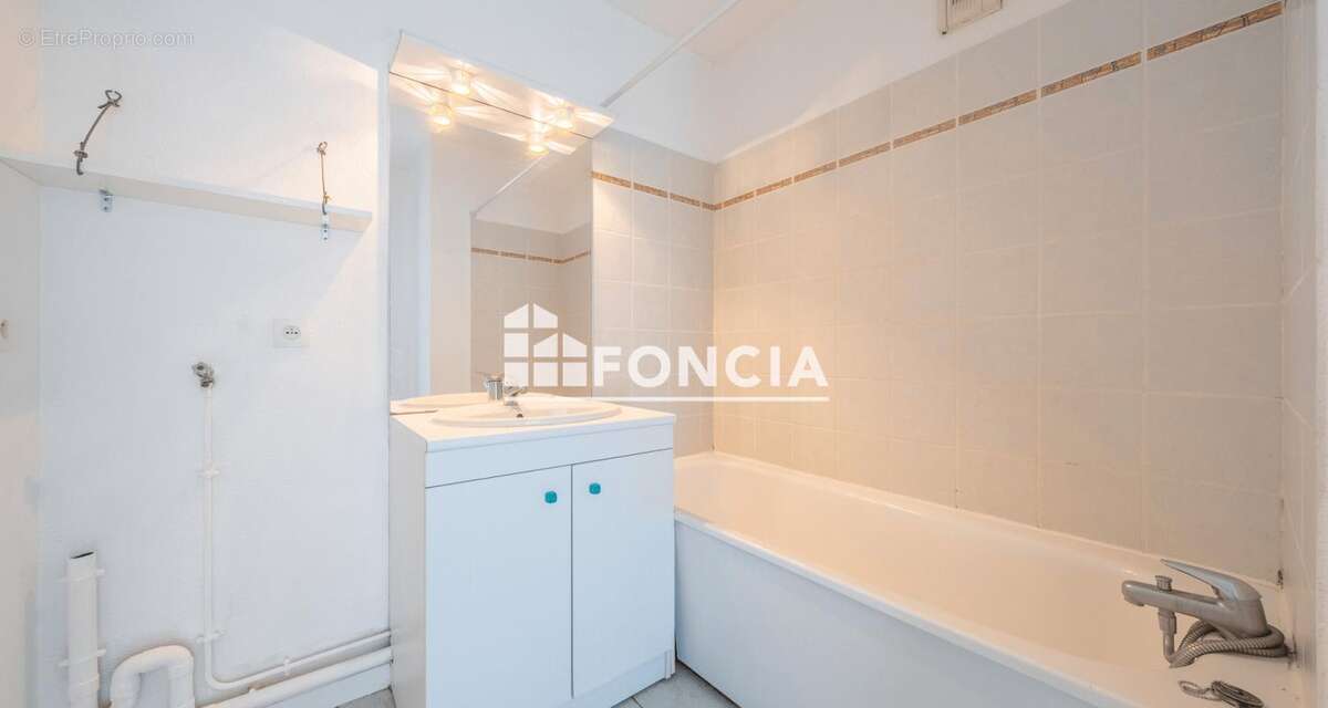 Appartement à VILLENAVE-D'ORNON