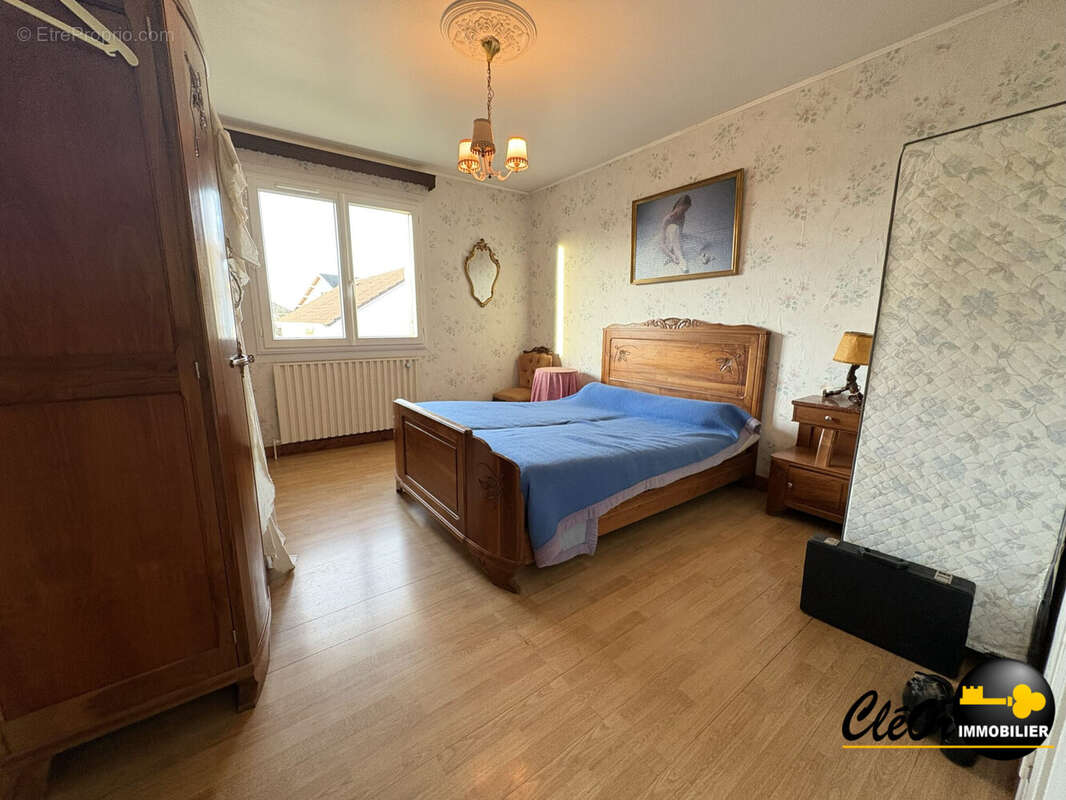 Maison 107 m² à Louhans  - photo 4