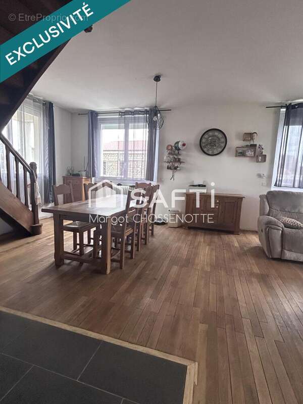 Maison 115 m² à Saint-Hilaire-De-Villefranche  - photo 3