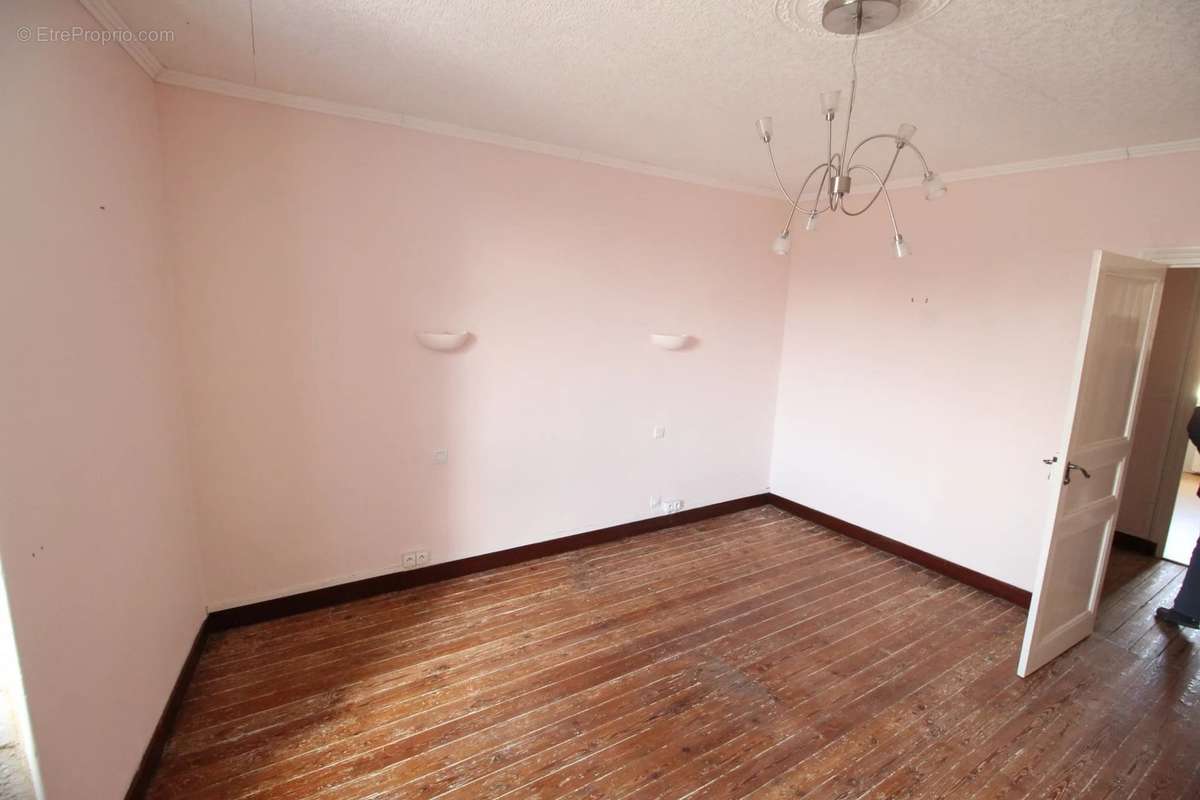 Maison à BEAULIEU-SUR-SONNETTE