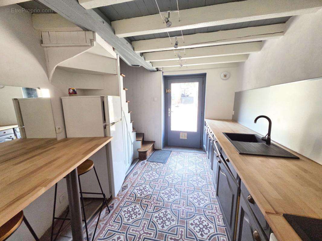 *** exclusivite *** jolie maison de ville au coeur de billom 63160 *** - photo 2