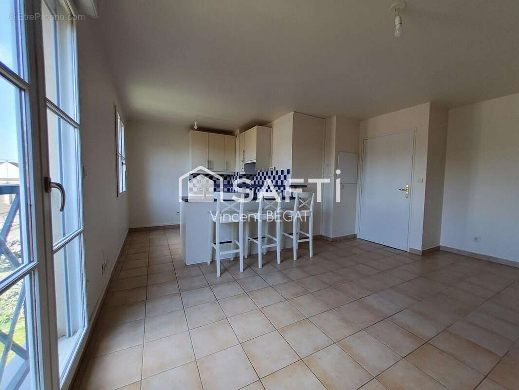 Photo 3 - Appartement à MONTEREAU-FAULT-YONNE