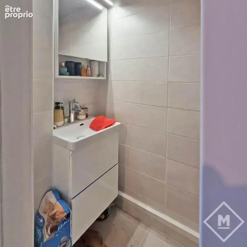 Superbe Duplex T6 de 122 m² refait à neuf, extérieurs et parking facile à Saint-Jérôme - photo 12