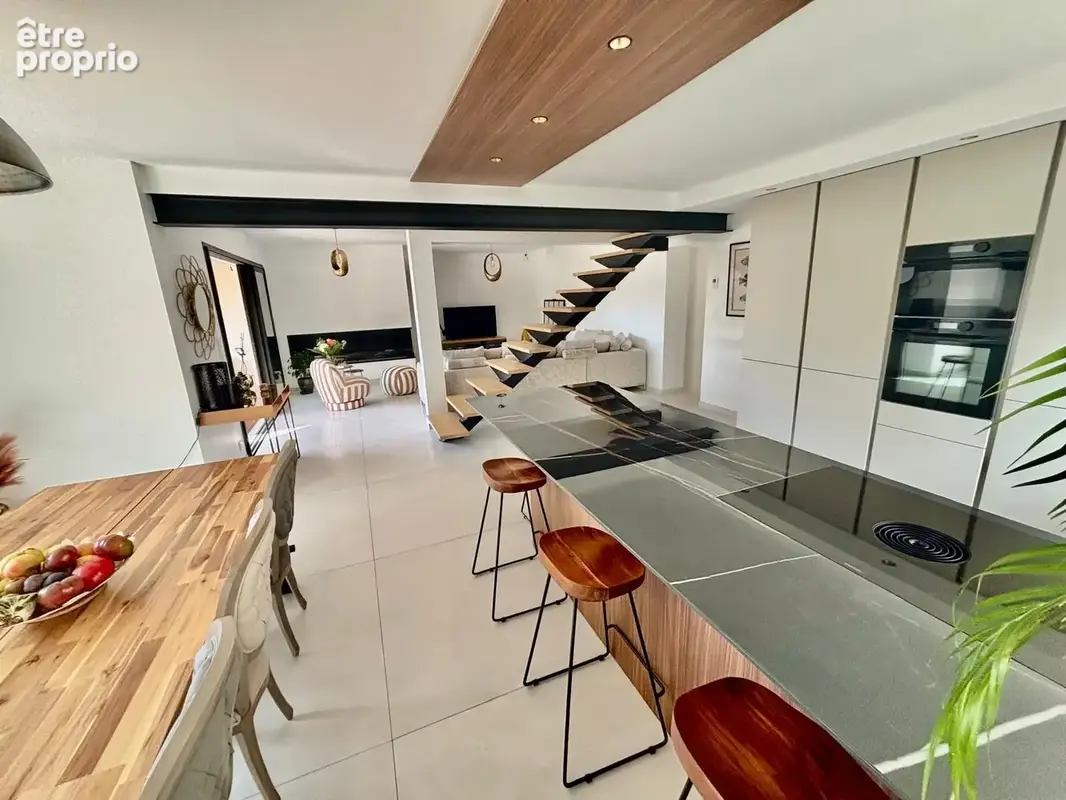 Grignan - villa 3 chambres avec dépendances et piscine - photo 3
