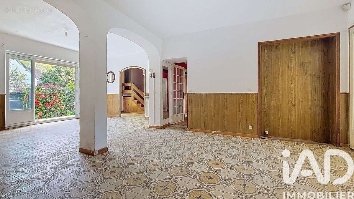 Photo 3 - Maison à SAINT-REMY-LES-CHEVREUSE