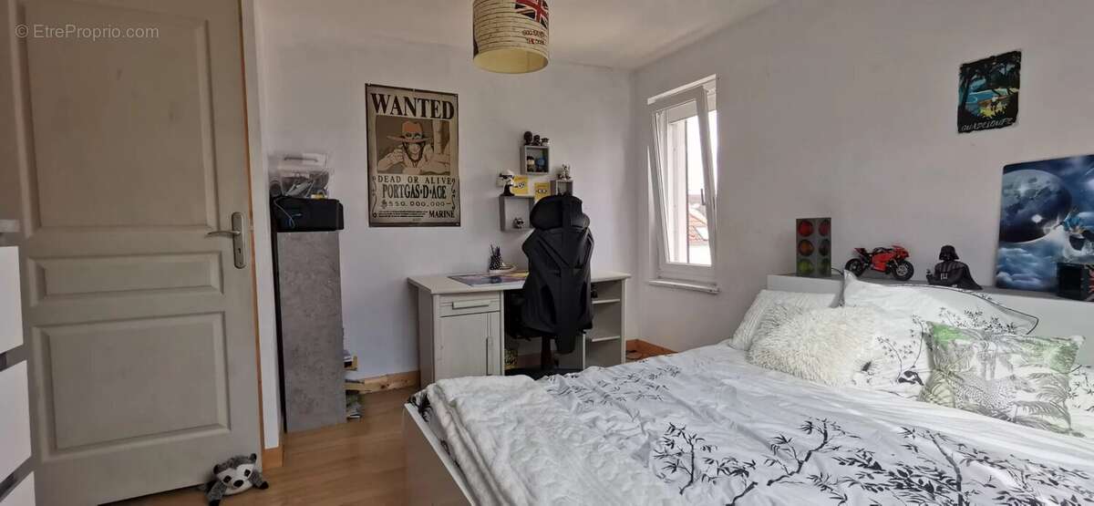 Maison à SAINT-PARRES-AUX-TERTRES