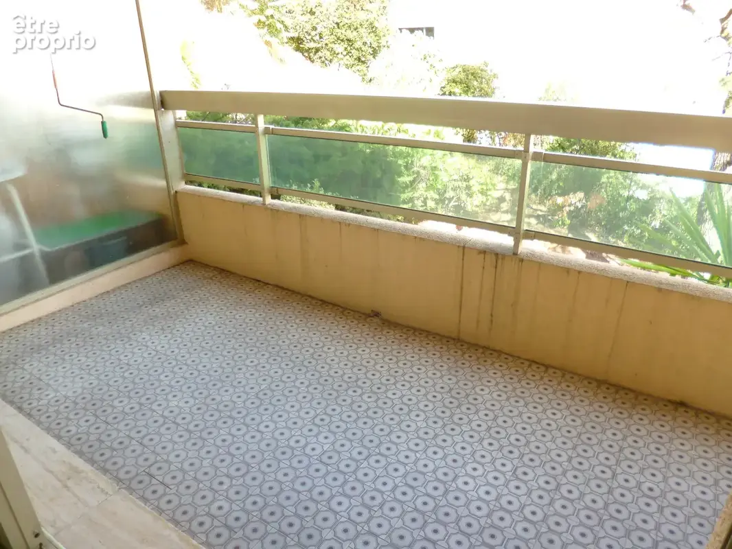 NICE OUEST Corniche Fleurie : Confortable 2 pièces 55m2 au Calme Parking et Cave - photo 4