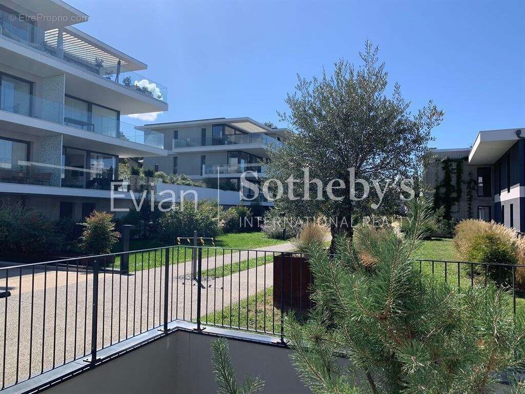 Appartement à EVIAN-LES-BAINS