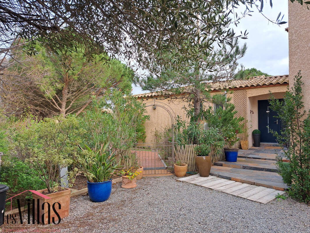 Maison à SAINT-ANDRE-DE-ROQUELONGUE