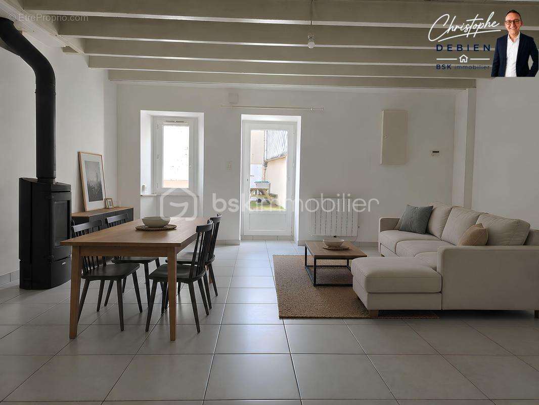 Maison rénovée – 2 chambres - calme – cour – poêle à bois - la bruffière - photo 3