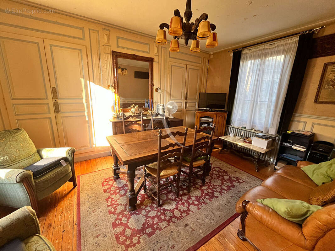 Maison à SONGEONS