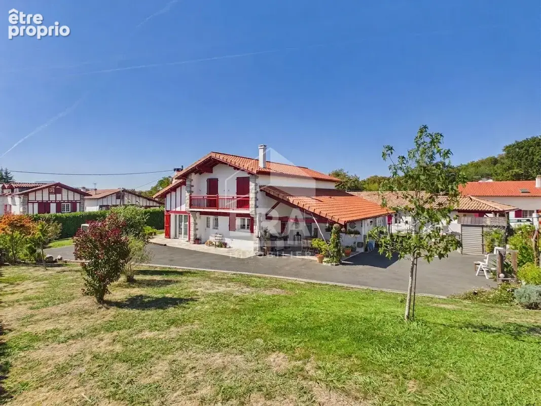 Maison à HALSOU