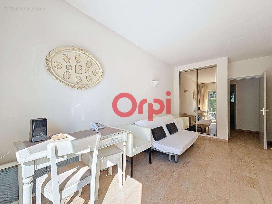 Maison à SIX-FOURS-LES-PLAGES