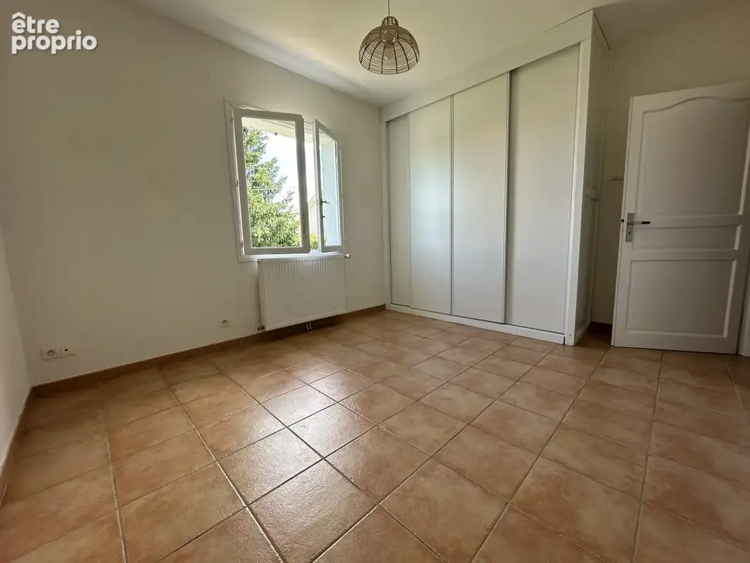 Maison plain-pied, trois chambres - photo 5